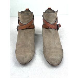 COACH Beige Buckle Zip Boho Riding Bootie Boots   Women's Size 7.5